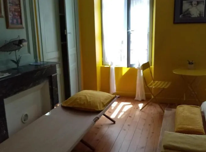 Pensión La Maison De Juliette Granville